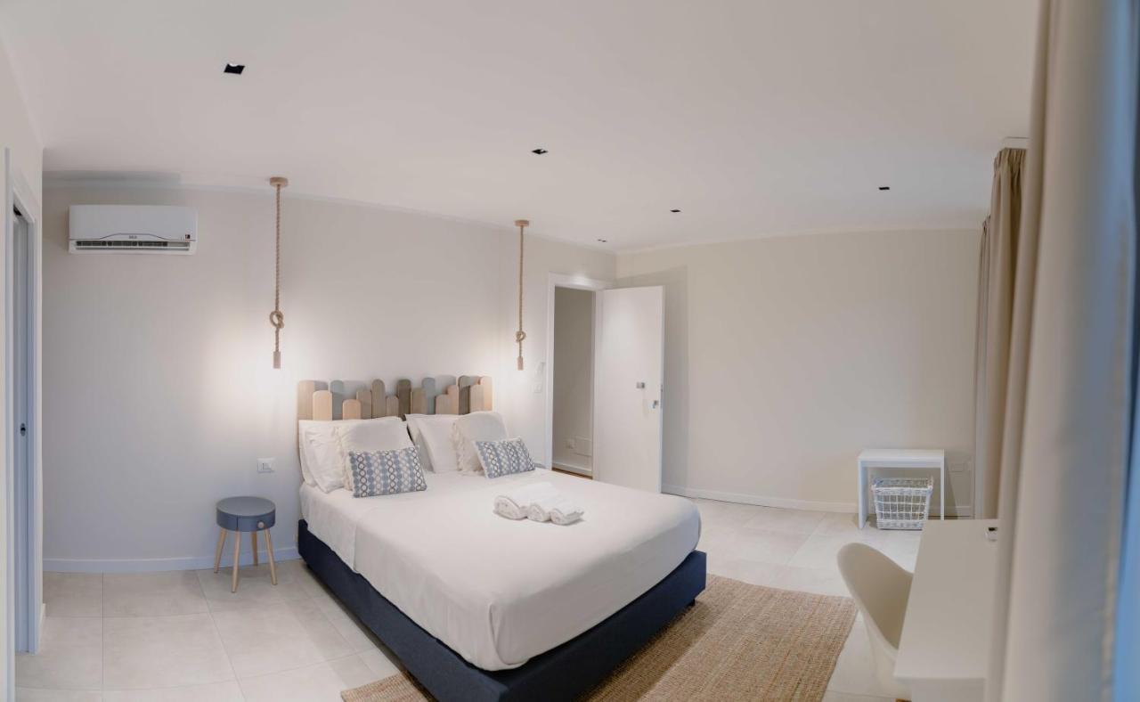 Dimora Manfredo Eco B&B Luxury 圣尼科拉阿尔切拉 外观 照片